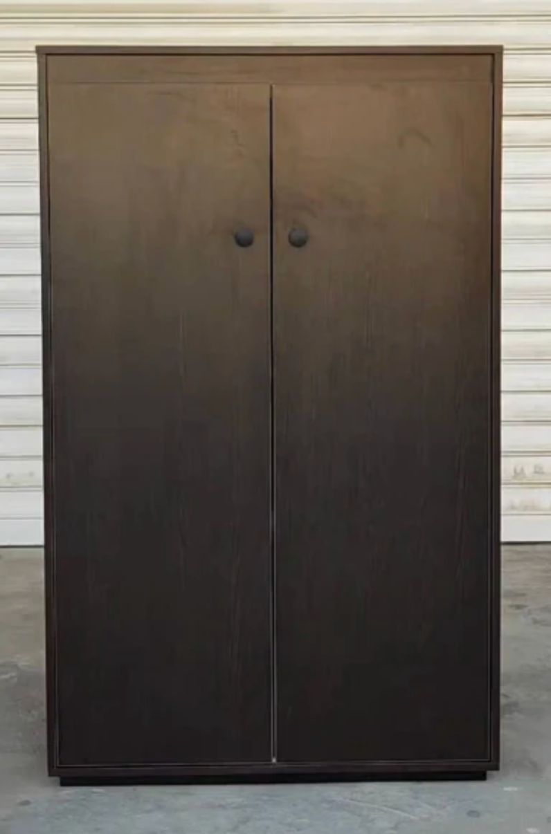 KLYVERA™ Revoluxe Shoe Cabinet